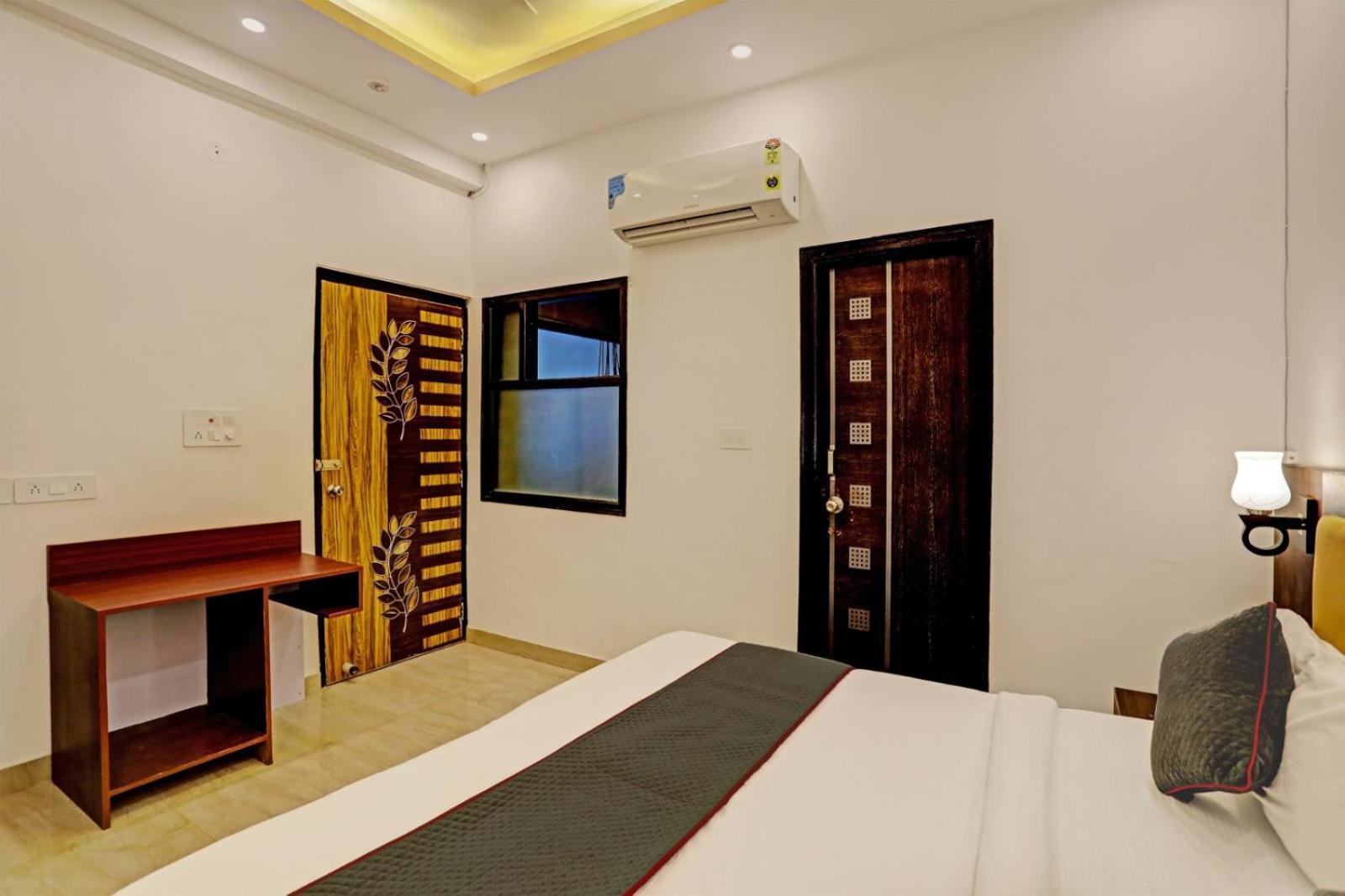 Hotel Golden Prime King Νέο Δελχί Εξωτερικό φωτογραφία