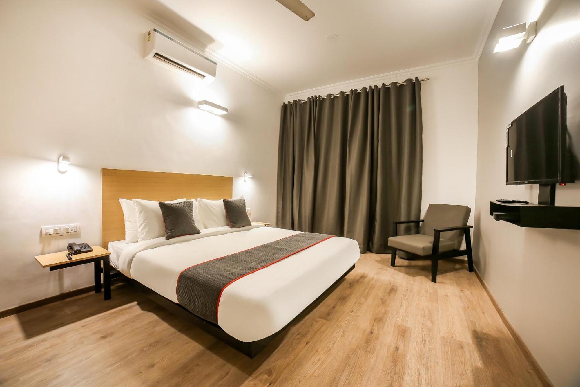 Hotel Golden Prime King Νέο Δελχί Εξωτερικό φωτογραφία